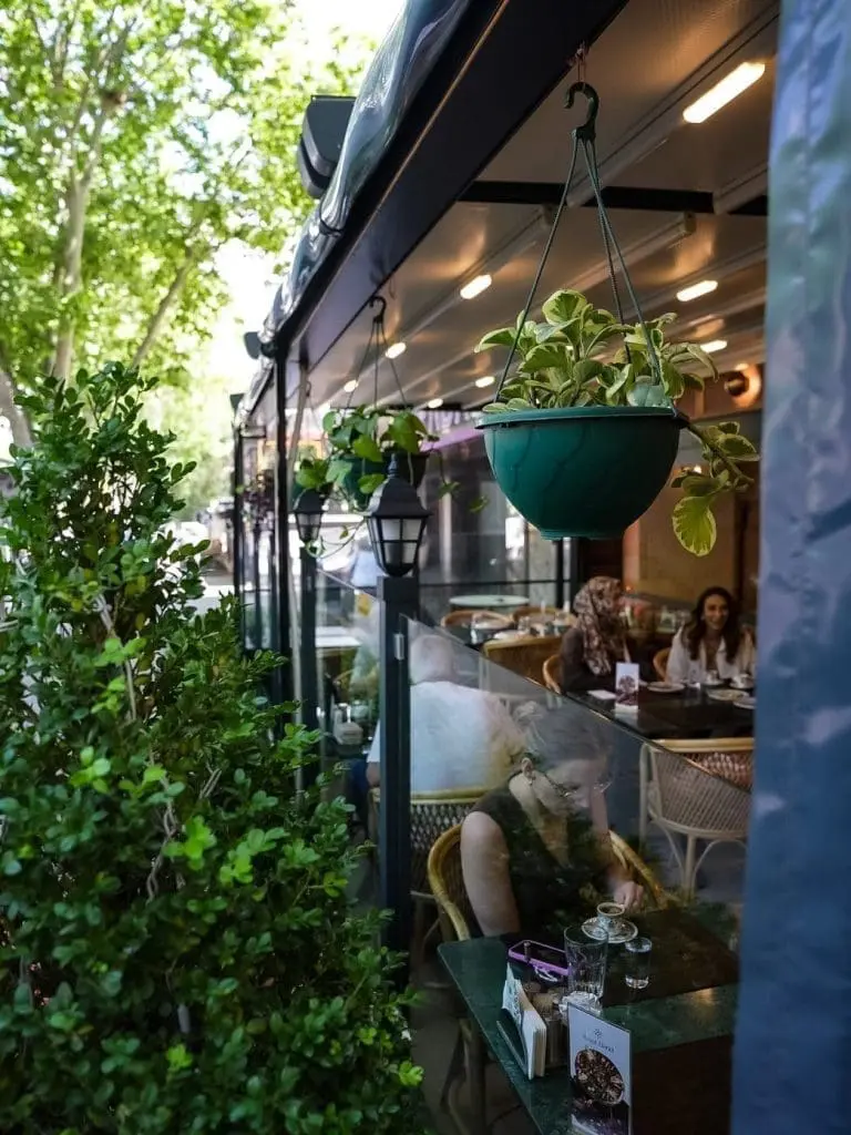 Famous food spots in Istanbul
