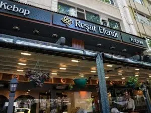 Популярные места для еды в Стамбуле