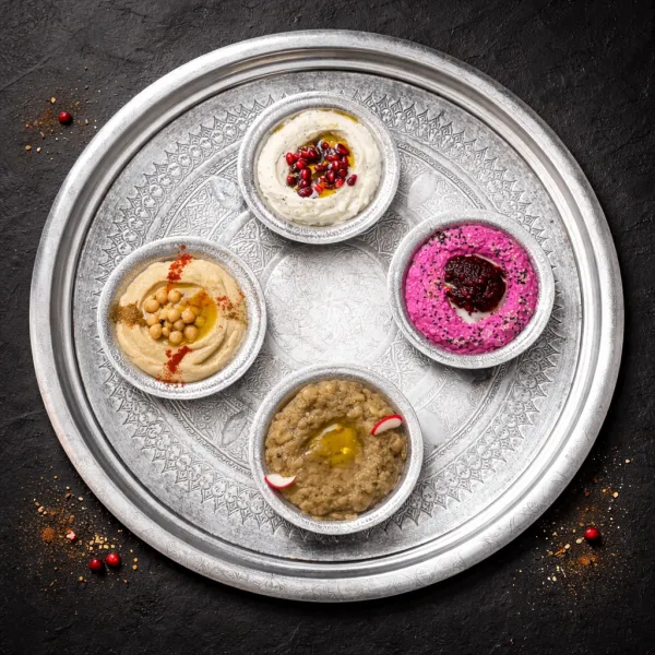 Türk mezeleri yemek deneyimini nasıl tamamlar