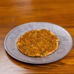 Лахмаджун с сыром
