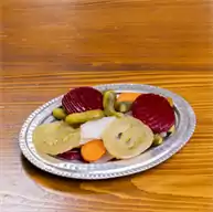 طبق المقبلات الباردة 
