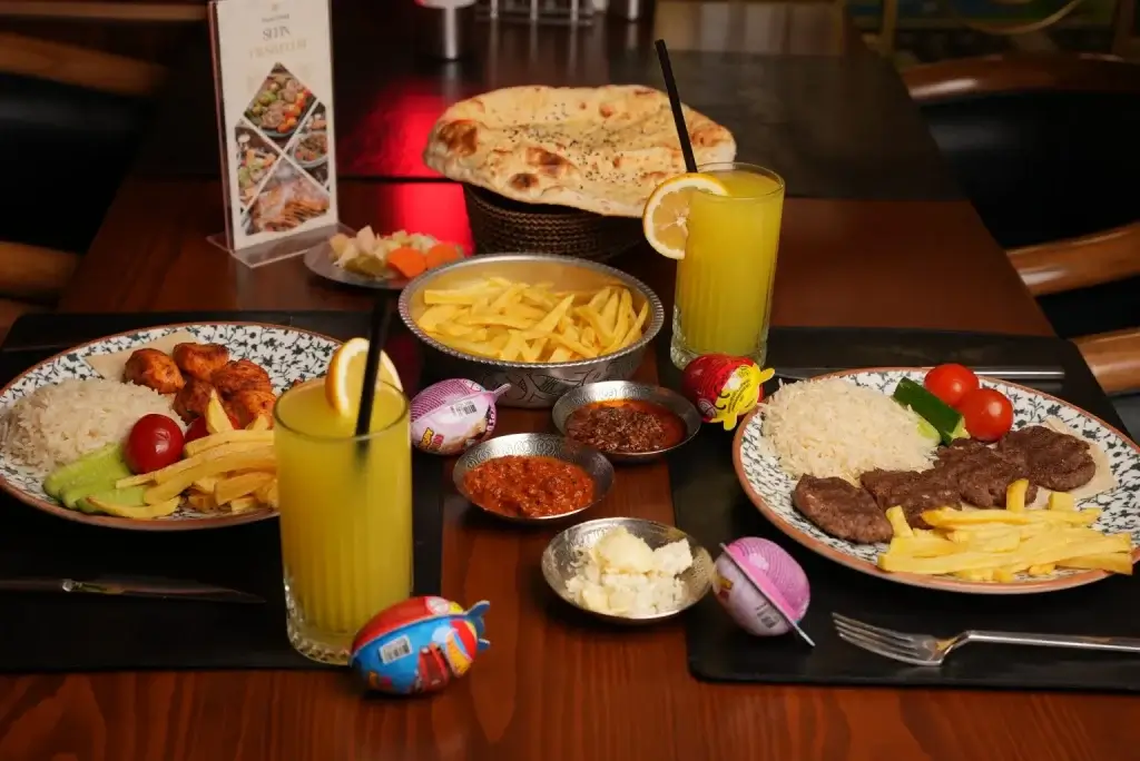 Fatih te Helal Restoran Arayışı